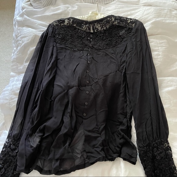 Lace detail blouse - Picture 6 of 6